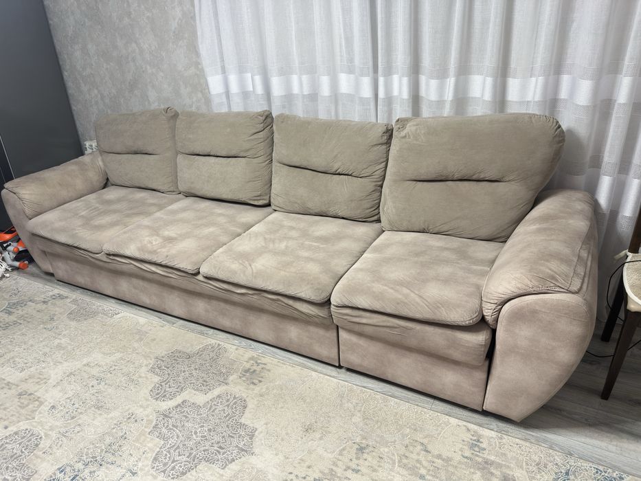 Продам диван 3,20 метров