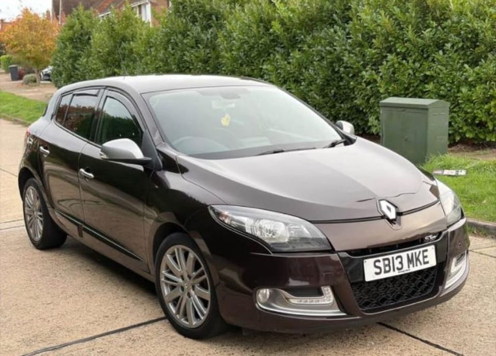 Parte Spate Haion Stop Bara Spoiler Renault Megane 3 GT-LINE Hatchback