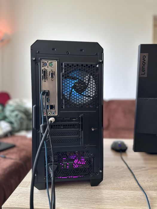 PC Gaming complet Ryzen 5 2600 / 16GB / RX 5500 XT 8GB / SSD 500GB + Monitor 27”