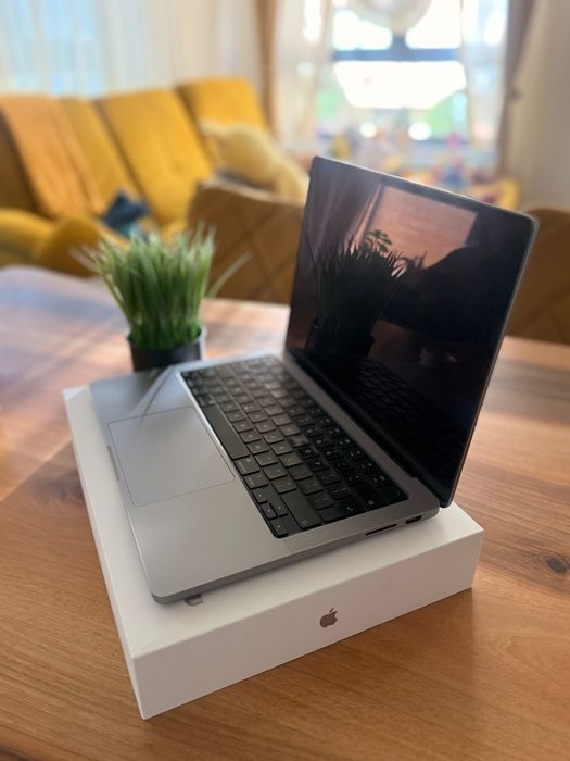 MacBook Pro 14” (2023) с Apple M3, 8 GB RAM и 1 TB SSD — миниатюра 5