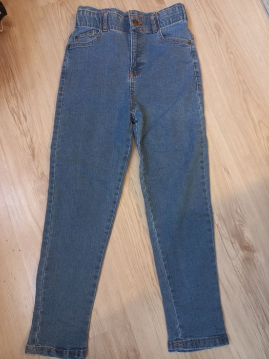 Дрехи за момиче 8-10г.