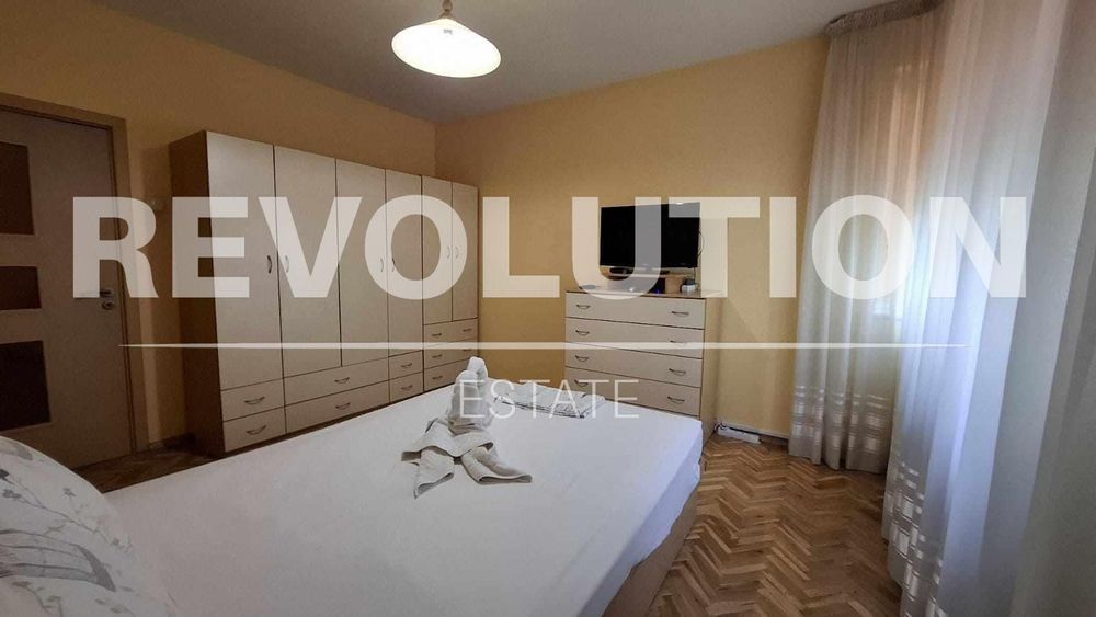 Дава се под наем Тристаен апартамент в Варна, Лятно кино Тракия - 100 кв.м за 600 € - Снимка #8