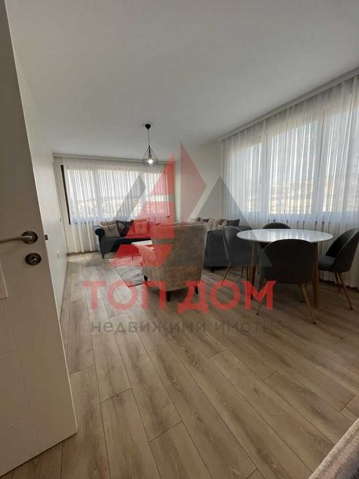 Дава се под наем Тристаен апартамент в Варна, Автогара - 85 кв.м за 714 € - Снимка #1