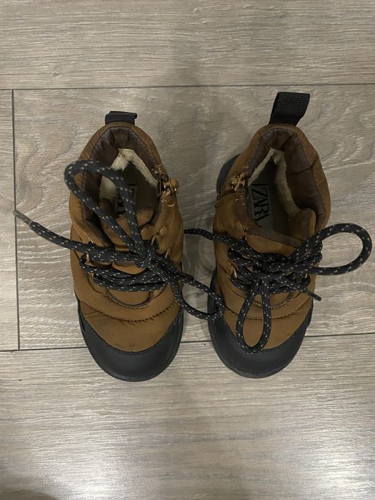Бебешки боти Zara