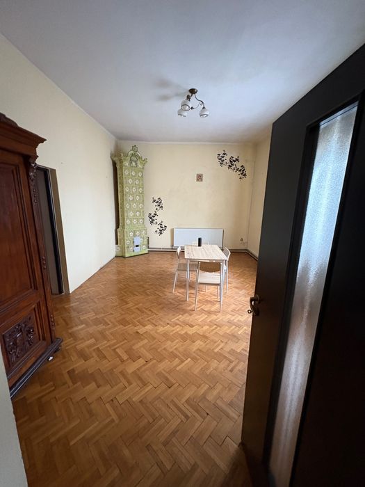 Spațiu de închiriat