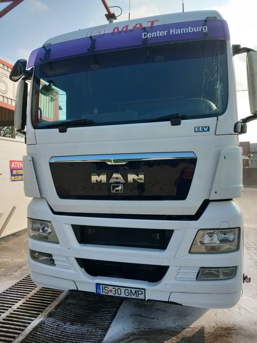 Vand camioane MAN TGX