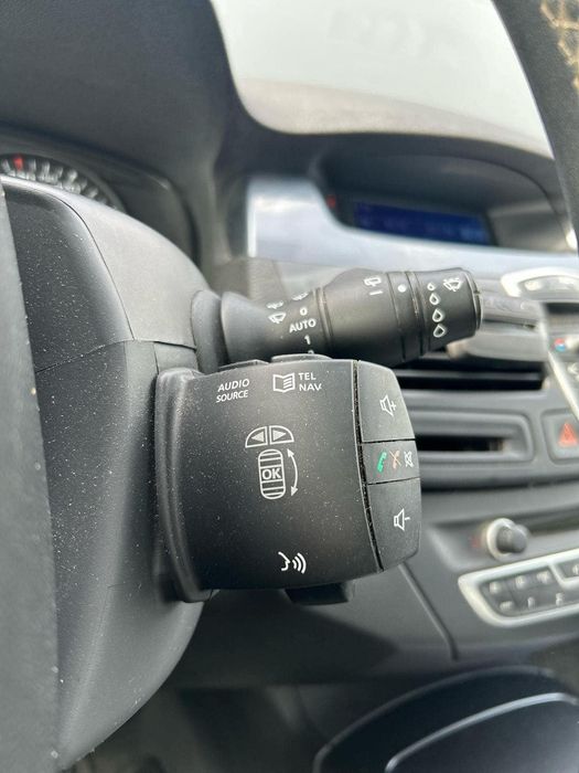 Renault laguna 3 | GT | 2010 | 2.0dci | 150CP | 4control  | Euro 5.