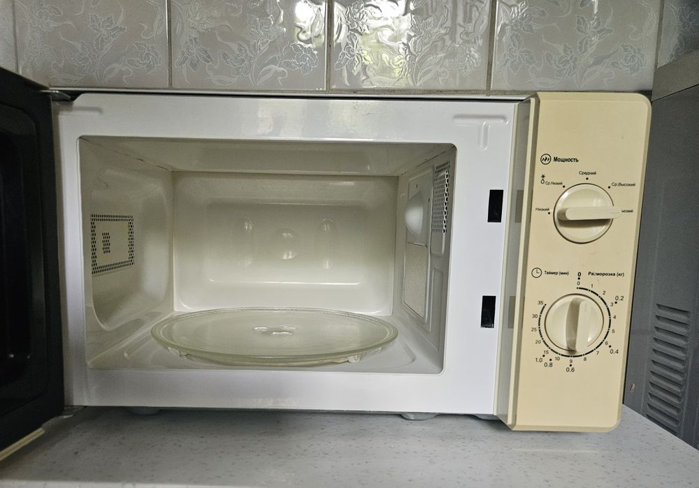 Микроволновка Midea бу