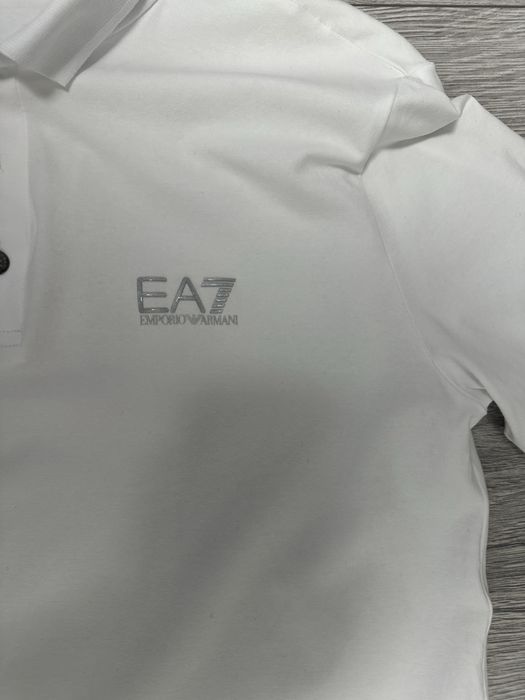 EA7 Emporio Armani