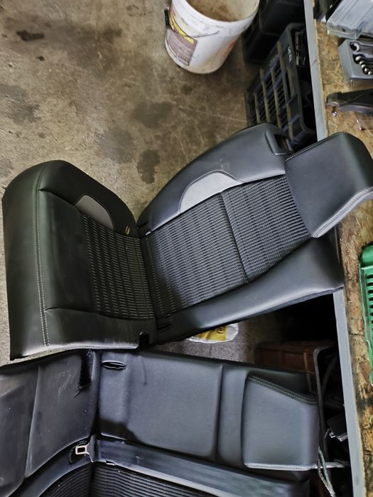 Салон за Пежо/Peugeot 2008