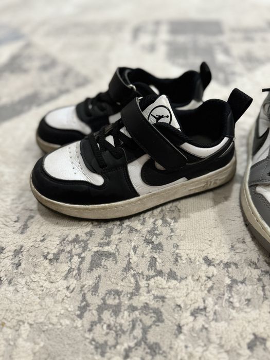 Продам детские ботинки кеды