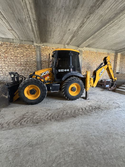 JCB 4 CX Англиски холати идеал
