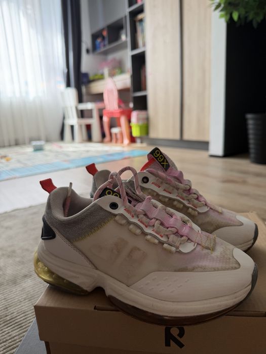 Кросски для мальчика 2 пары