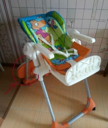 Стульчик для кормления chicco