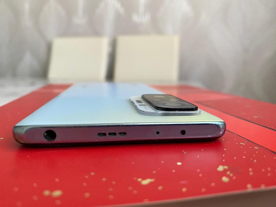 Продам Redmi Note 10 Pro Glacier Blue 128 GB