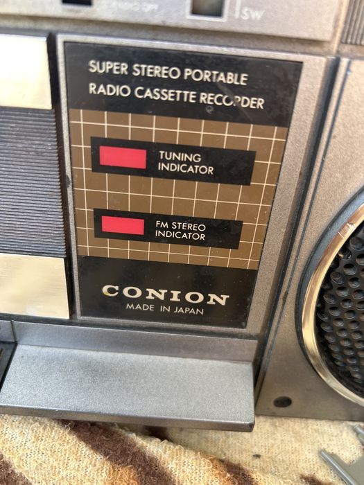 Radiocasetofon Conion C-124FL