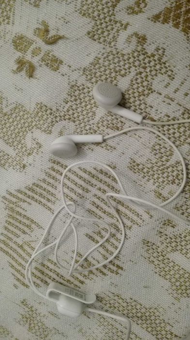 Оригинални хендсфри слушалки за GSM телефони Nokia