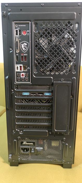 PC Ryzen 5 3600, 5700XT 8GB, 32 GB DDR4, SSD 1TB