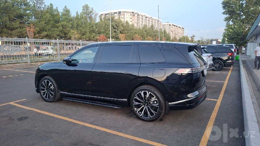 DongFeng Max pro008