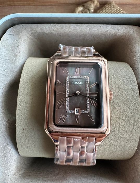 Ceas Fossil nou nouț