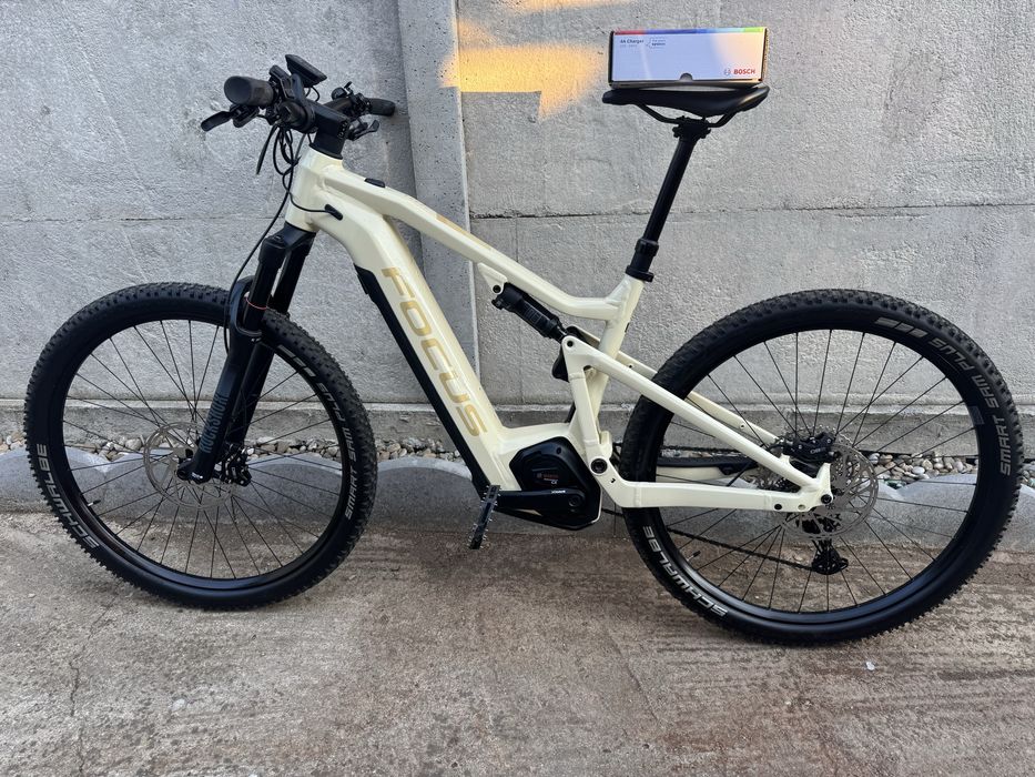 Focus Throne 2 , 300 km ,full suspension,Smart, baterie 750 W