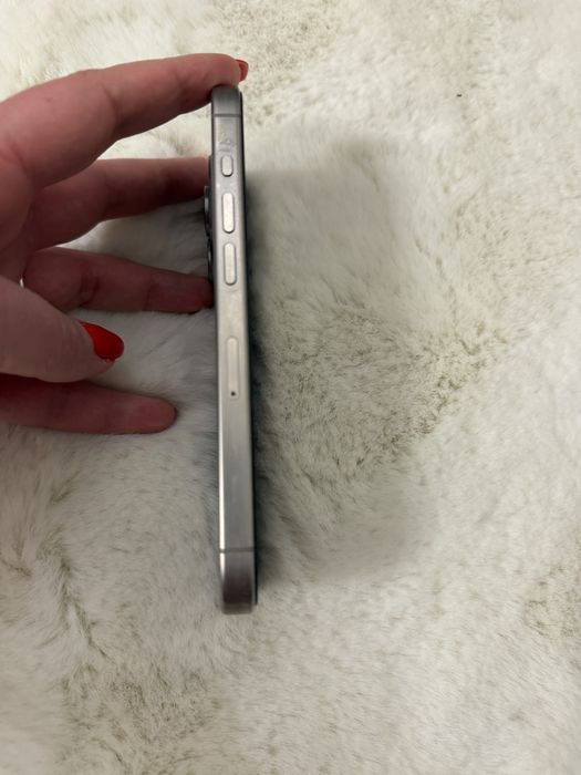 Iphone 15 pro 128GB natural titanium