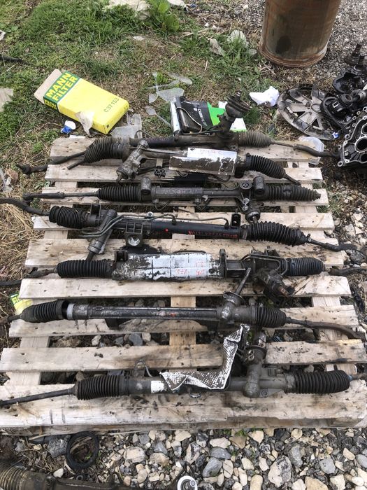 Кормилни хидравлични рейки