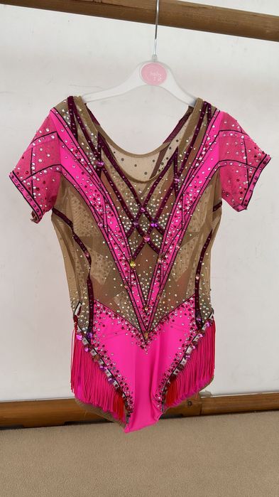 Трико за художествена гимнастика