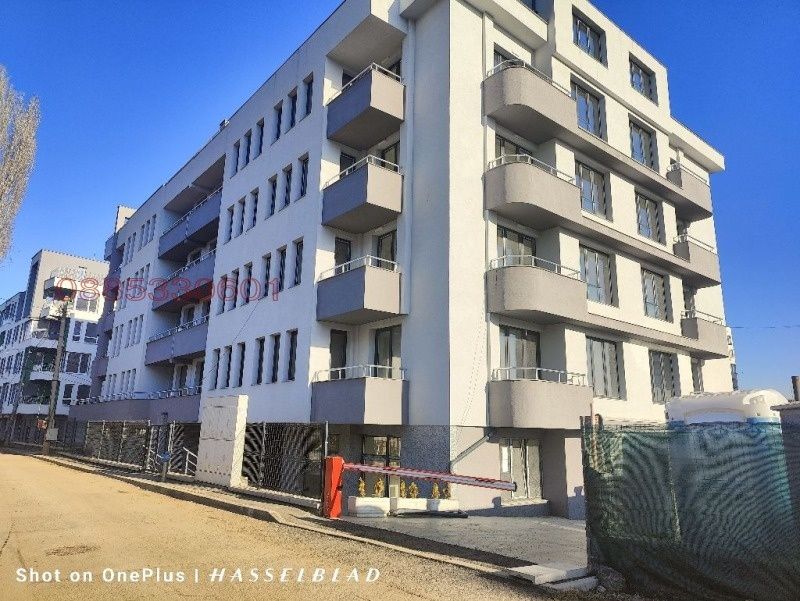 Собственик продава чисто нов двустаен апартамент в овча купел старата