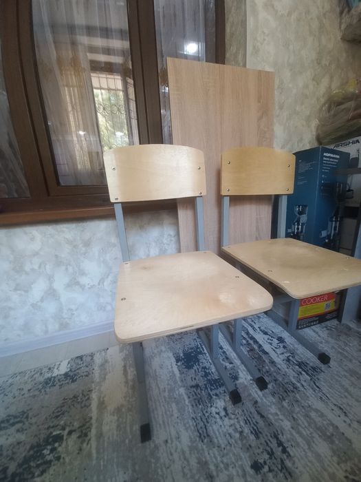 Parta stuli bilan