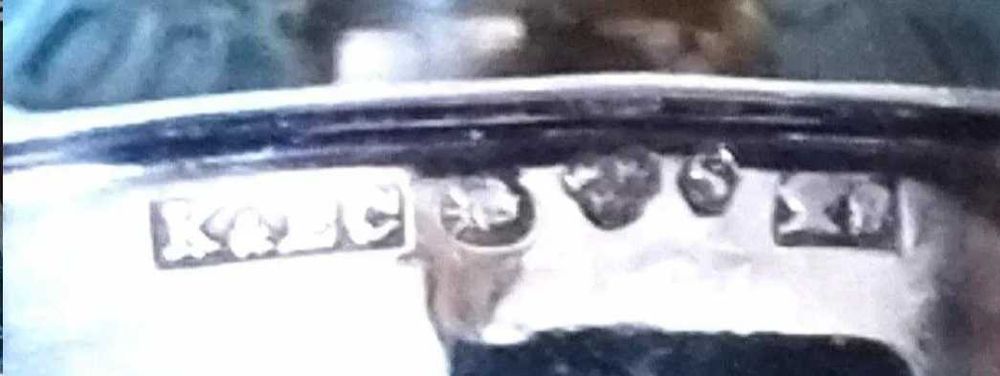 Cescute argint suedia