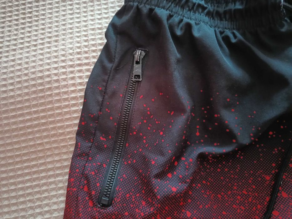 Продавам къси панталонки, бързо съхнещи бански 5EVENSTAR