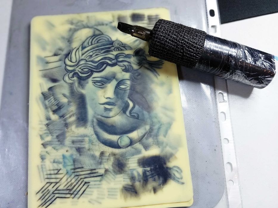 Kit cu aparat de tatuat Poseidon NOU+ Bonus, perfect pentru începători