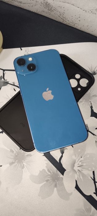 iPhone 13 128/77