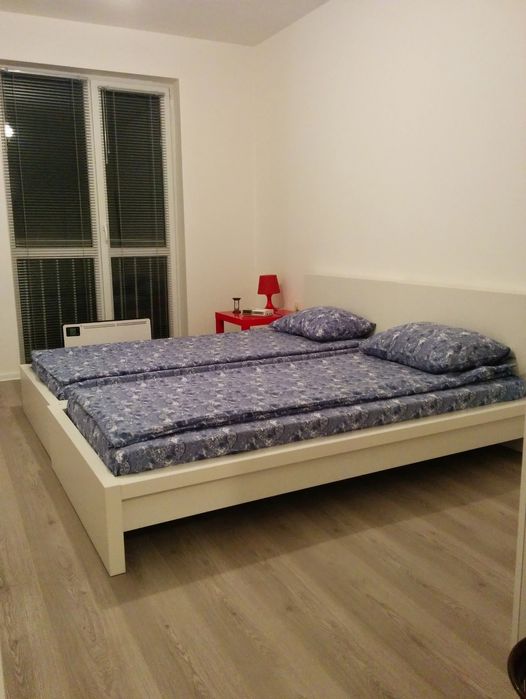 Апартамент под наем Ален Мак (журналист)