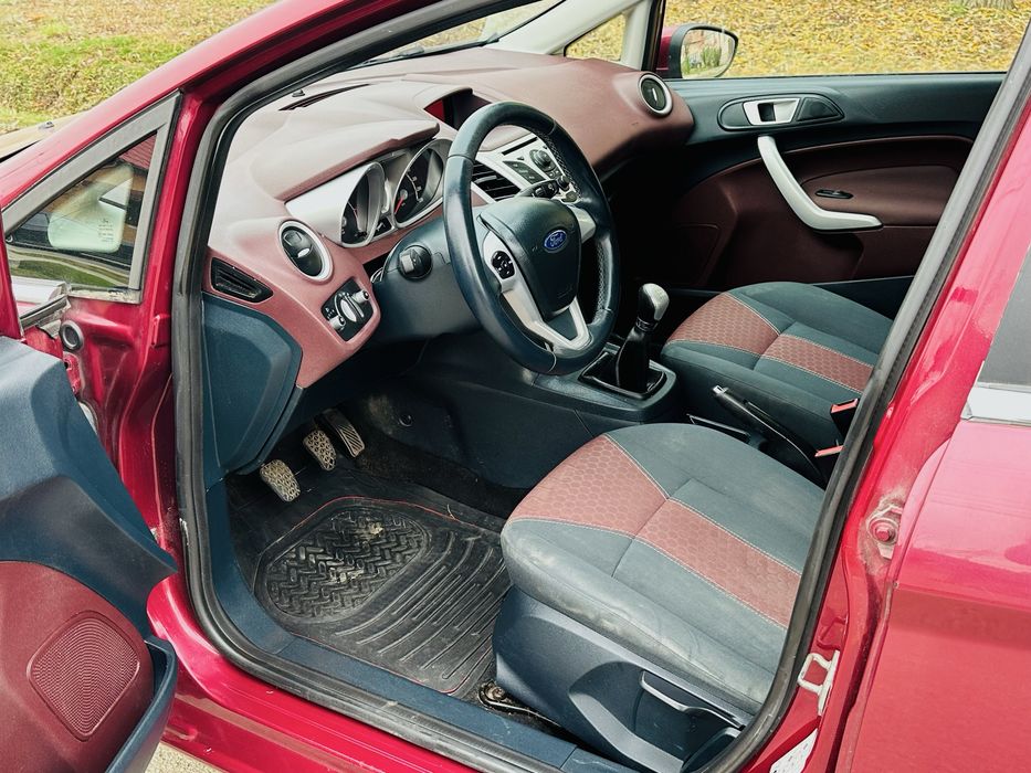 Ford Fiesta Titanium Individual