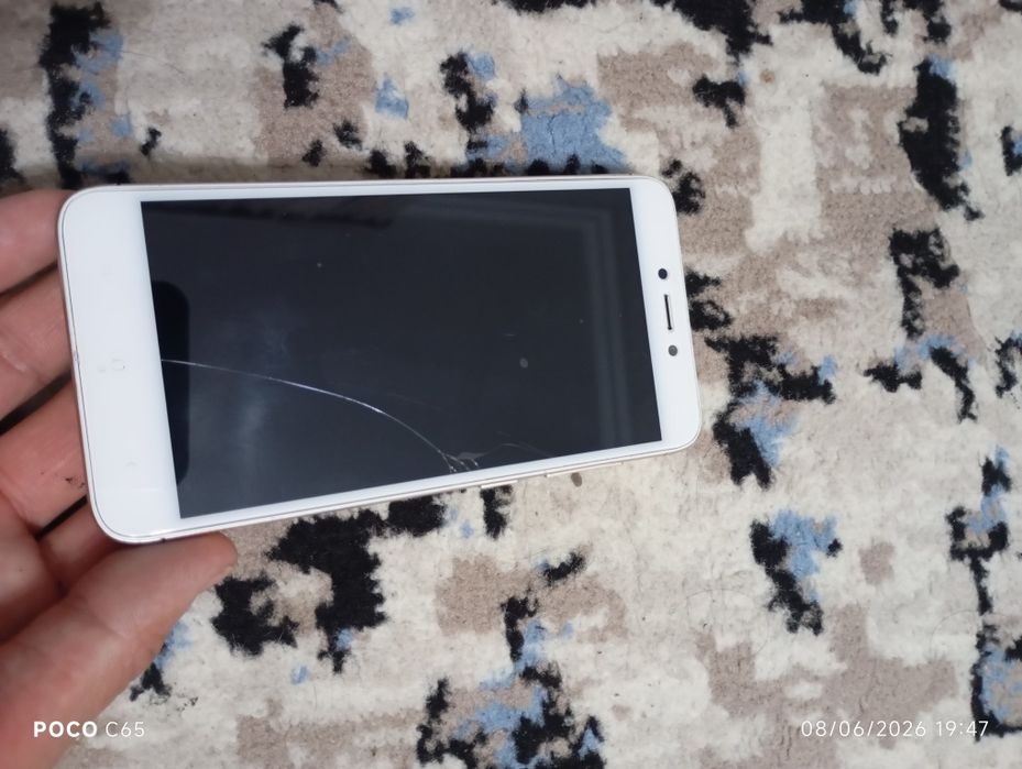 Samsung galaxy redmi 4x uz imey roʻyhatdan otgan