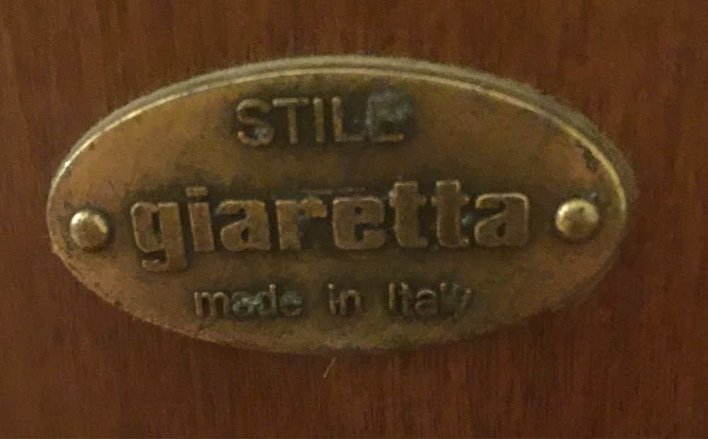 Шикарнаямебельгостинная