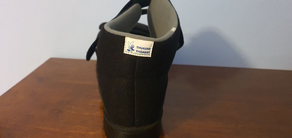 Suport pentru picior rupt