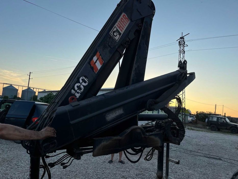 Прикачен кран  HIAB 100