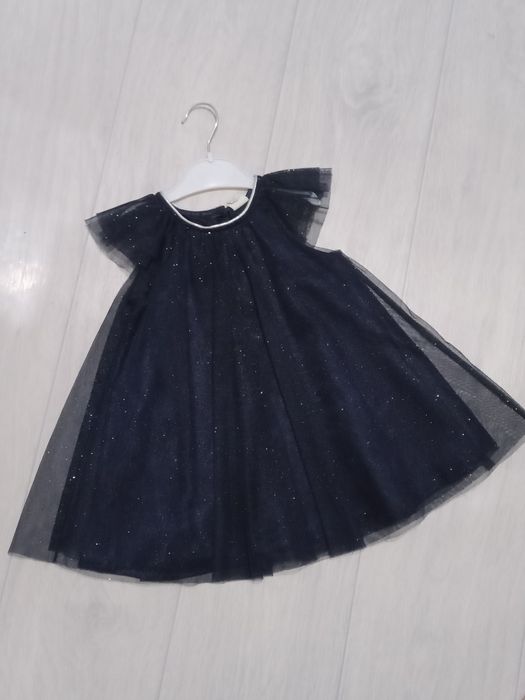 Платья HM листайте