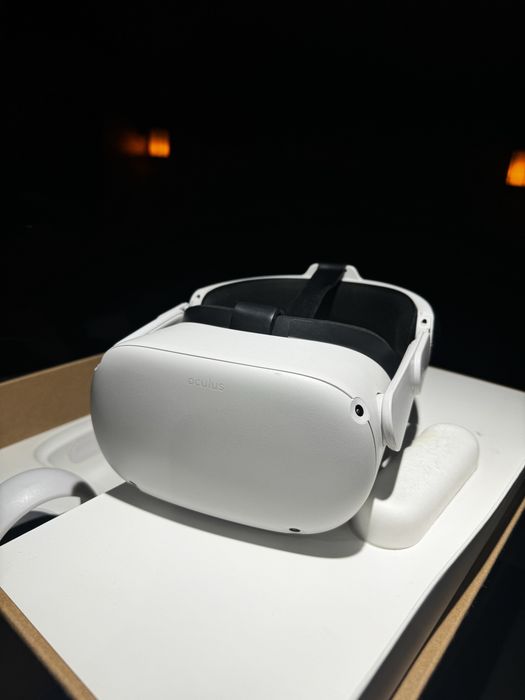 Vand Oculus Quest 2 stocare 128gb