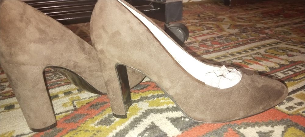 Каблук туфли 36 размер