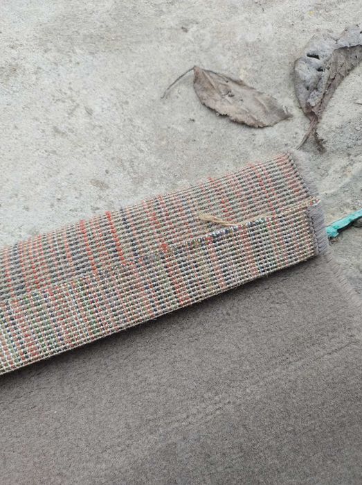 Огромен бежов килим, 300х200