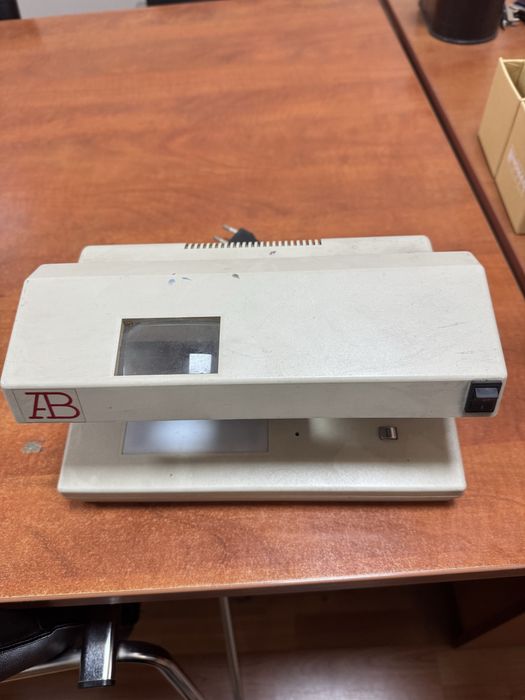 Детектор банкнот