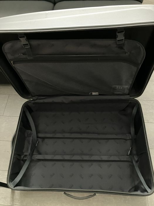 Куфари. Revelation и Carlton