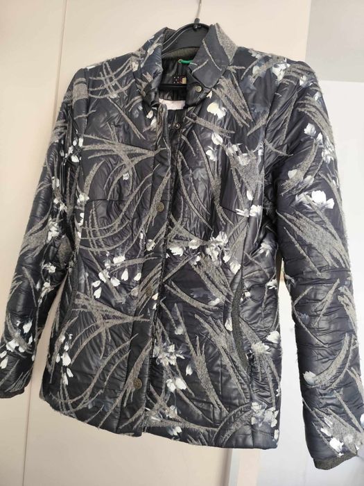 Дамско яке на Роси