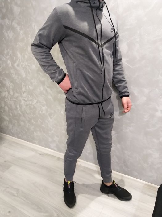 Екип Nike Tech Fleece размер S- L- XL