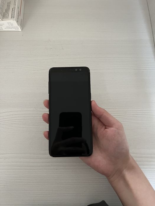 Samsung Galaxy A8
