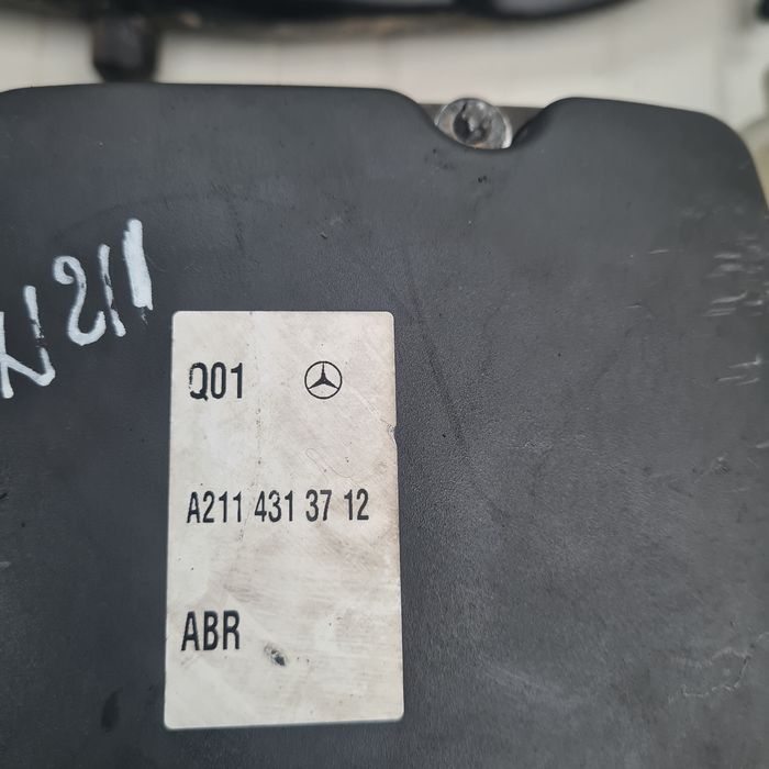 Vas expansiune,carcasă filtru aer,pompă abs Mercedes E class w211 fl